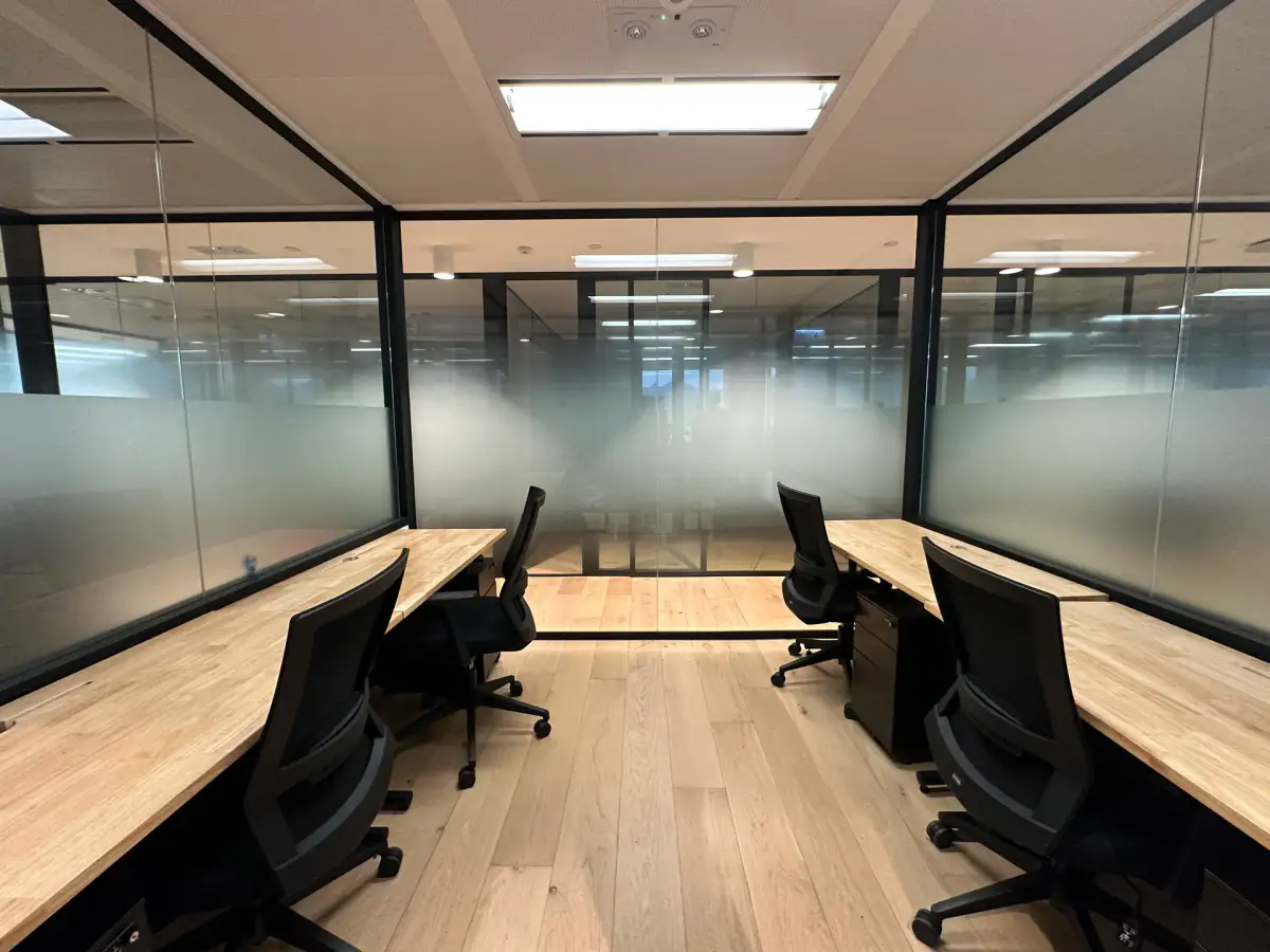 WeWork Dedicated Desks and Hot Desks at Lee Garden One — photo 1