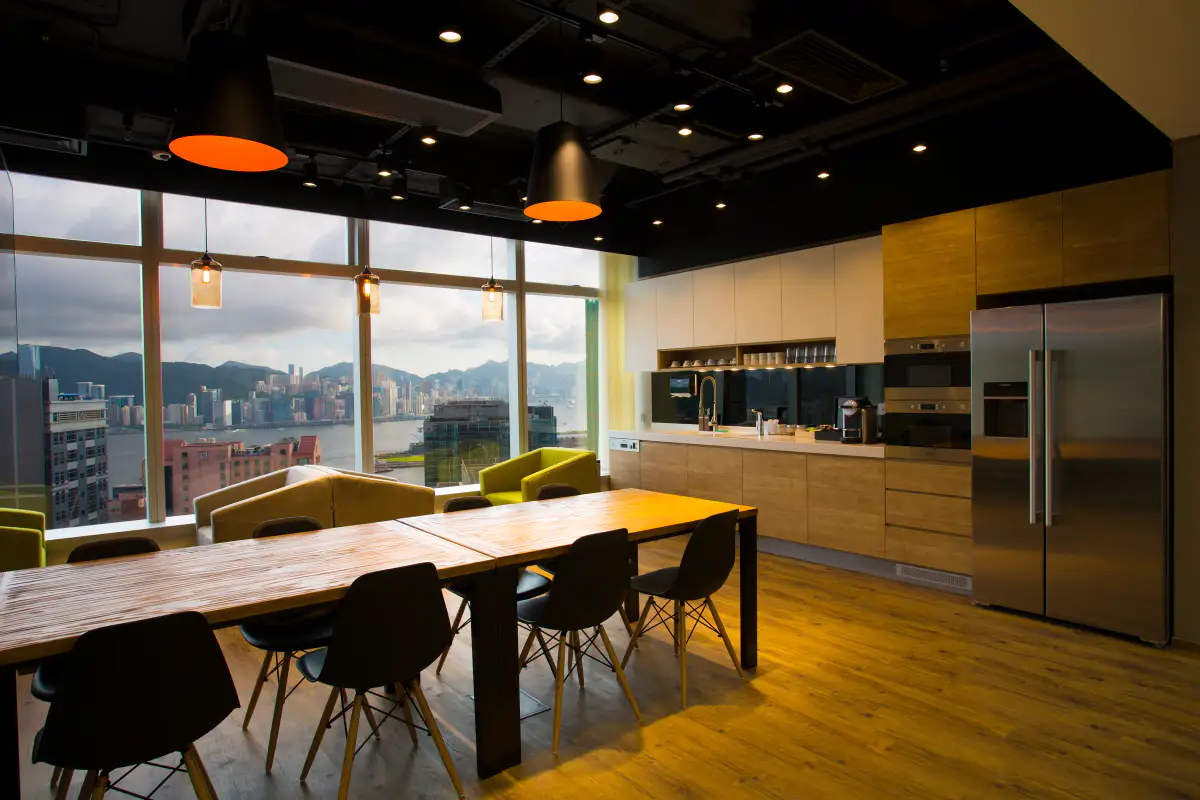 Vantage Business Center Private Offices at BEA Tower — photo 1