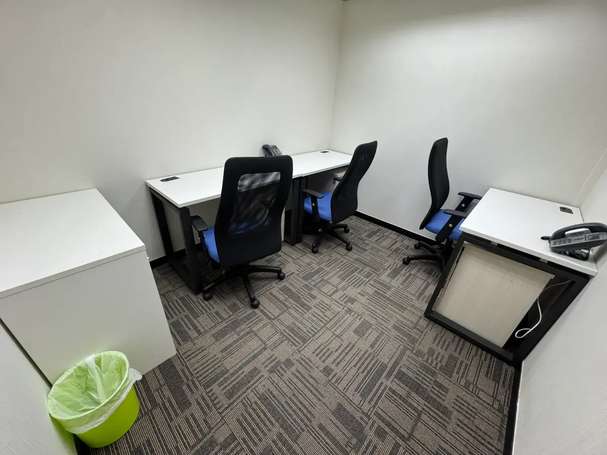 KPC Suite J at Wing On Plaza — photo 1