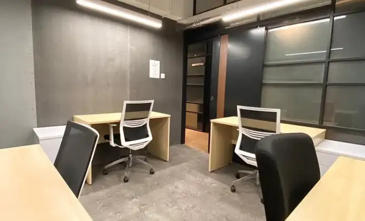 Metro Workspace Private Offices at Sea View Estate