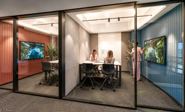 Work Wise Private Offices at Nan Fung Tower