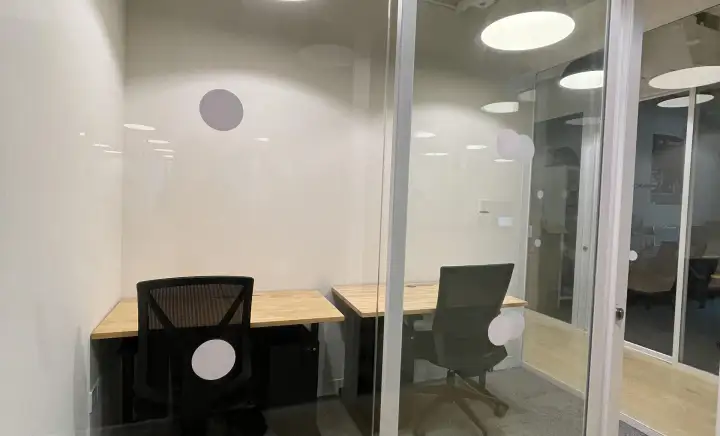 WeWork Dedicated Desks and Hot Desks at 9 Queen's Road Central