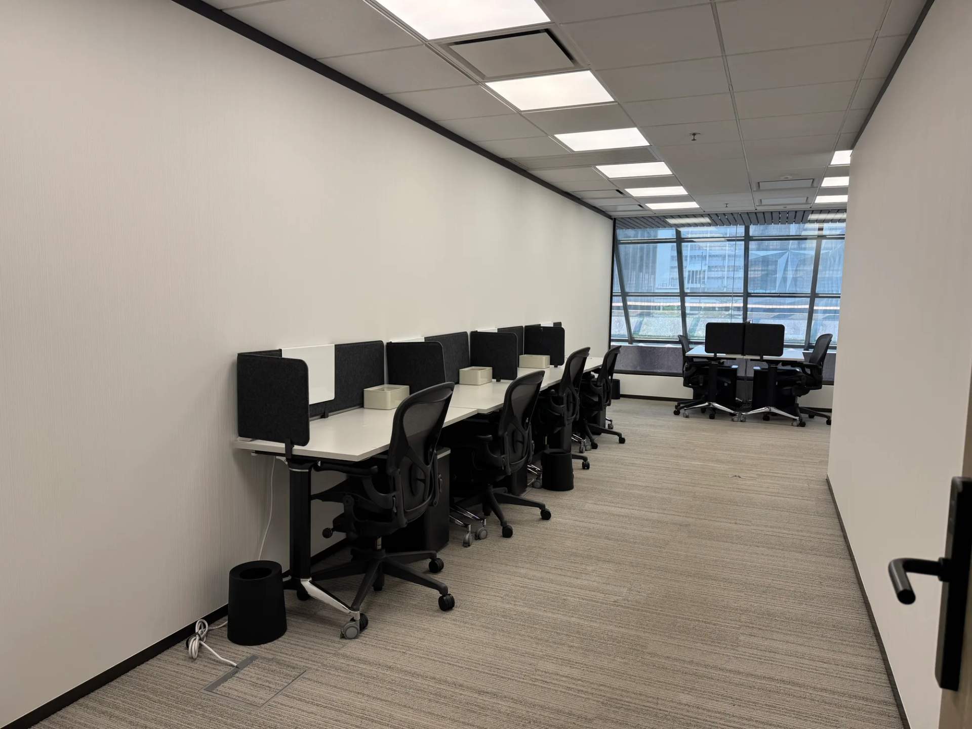 12-person private office on 3F at Great Eagle Centre
