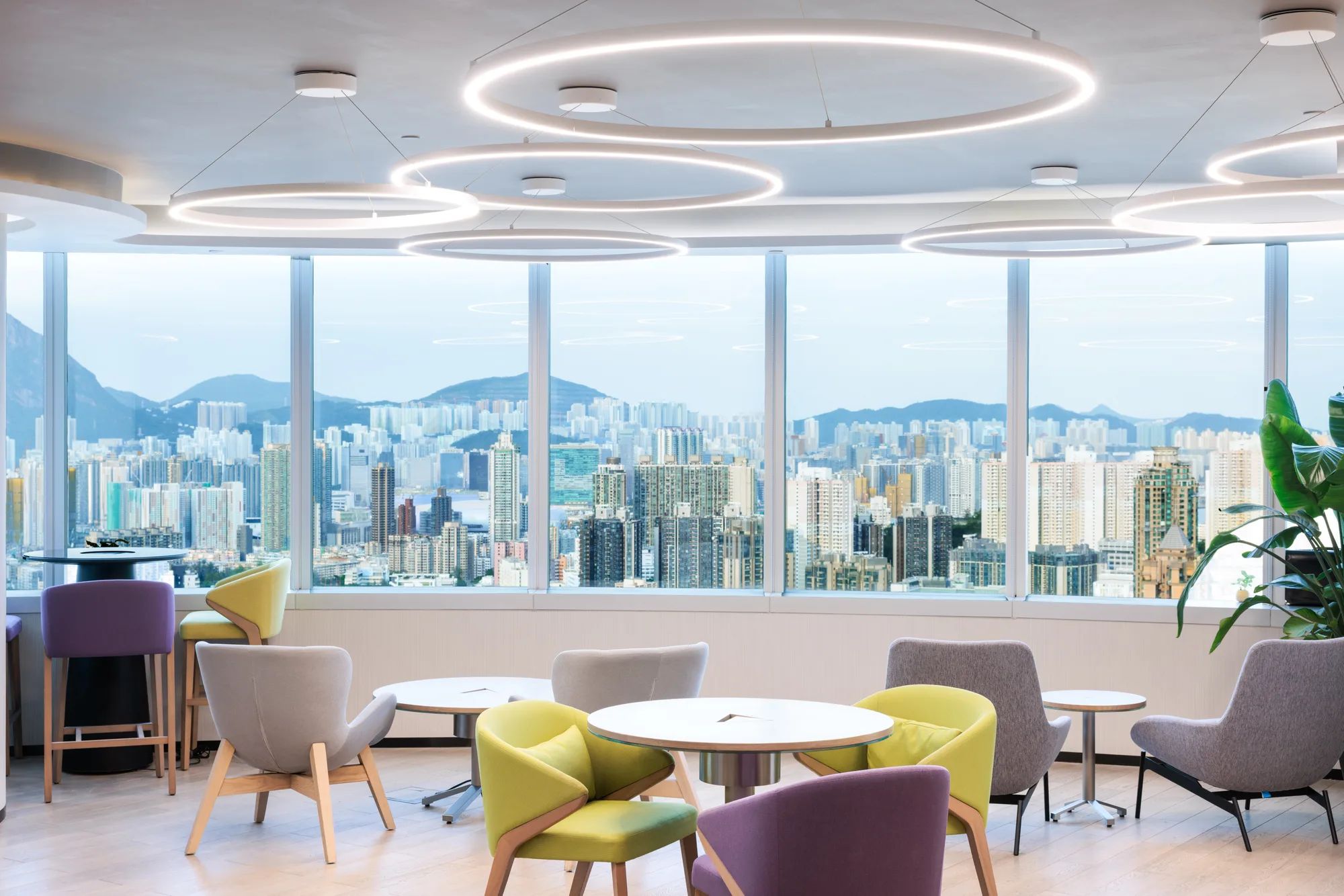 6-person private office on 48F at Langham Place Office Tower — photo 3
