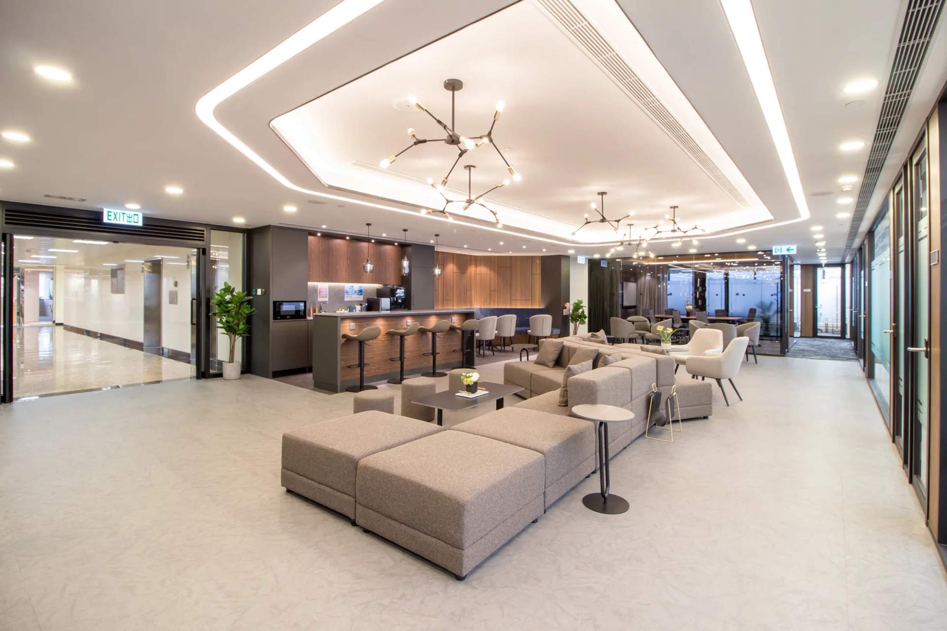 Compass Offices at Wing On Centre